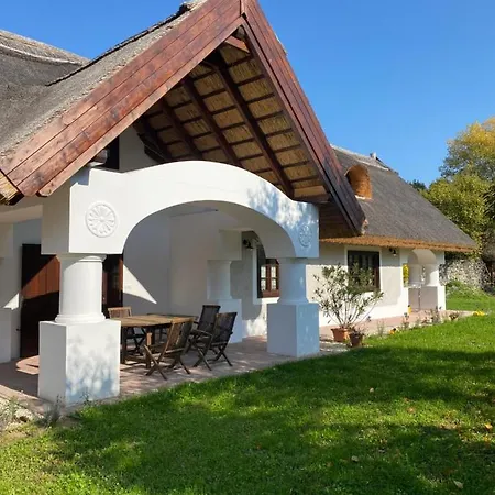 A Nyugalom Haza Villa Szentbekkalla