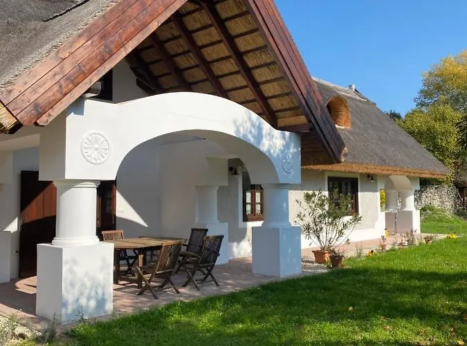 A Nyugalom Haza וילה סנטבקאלה